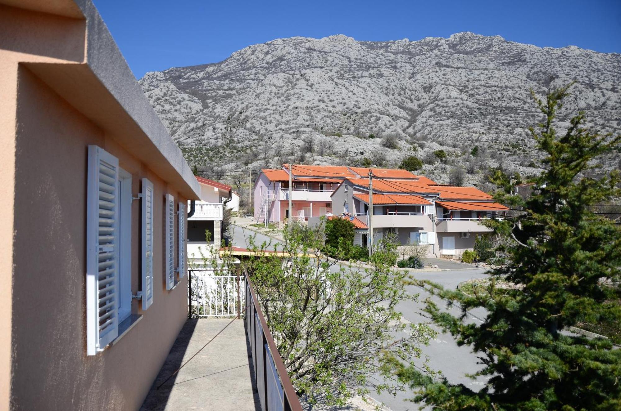 Holiday House Family Fun Cesarica Luaran gambar